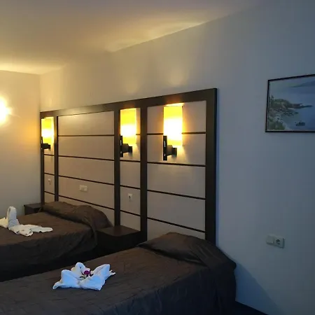 Sunny Bay Lejlighed *